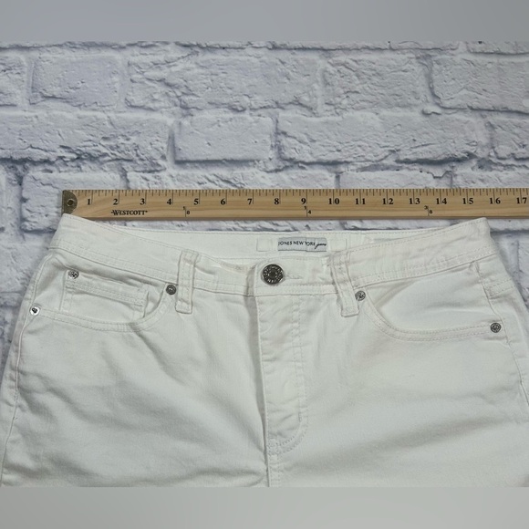 Jones New York Women's Straight Leg Jeans - White - Picture 2 of 8